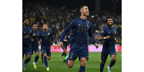 Cristiano Ronaldo scorede hattrick i træk og fortsatte sin topform Cristiano Ronaldo scorede hattrick i træk og fortsatte sin topform