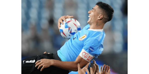 Suarez siger farvel til Uruguays landshold