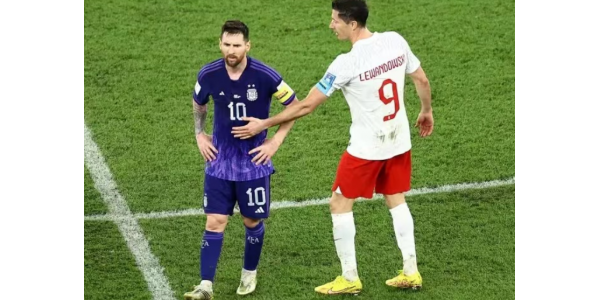 Argentina og Polen går videre til ottendedelsfinalen