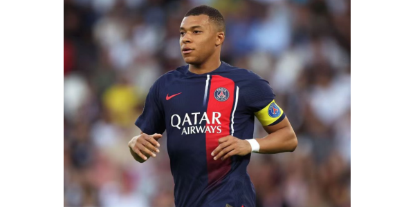 Inden kontrakten udløber, er Mbappe klar til, at holdet nægter at lade ham spille i den nye sæson Inden kontrakten udløber, er Mbappe klar til, at holdet nægter at lade ham spille i den nye sæson