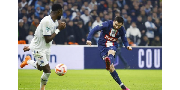 Marseille slog Paris Saint-Germain 2-1