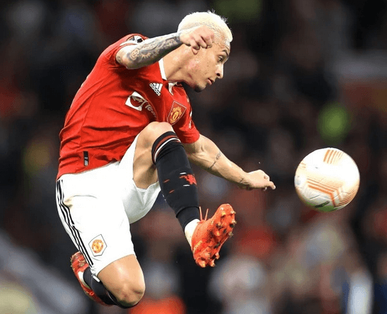 Manchester United er klar til at sælge Anthony til sommer