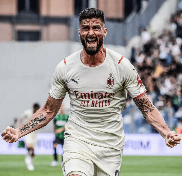 37-årige Olivier Giroud er AC Milans nuværende topscorer i denne sæson