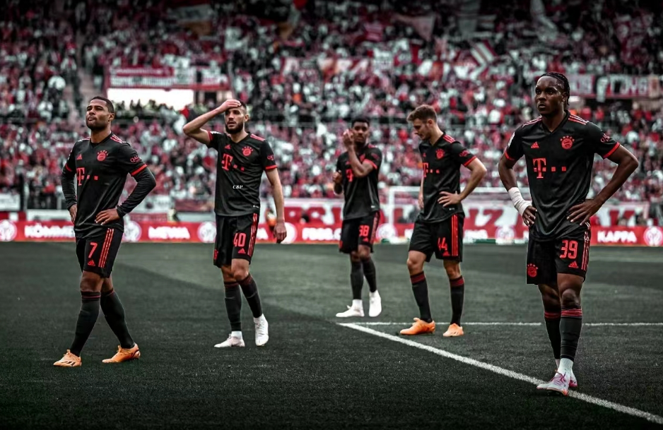 Bayern tabte 1-3 til Mainz og faldt til andenpladsen i stillingen