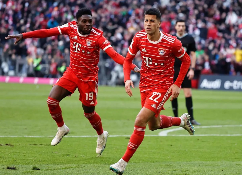 Bayern vandt 5-3, Cancelo scorede Bayerns første mål