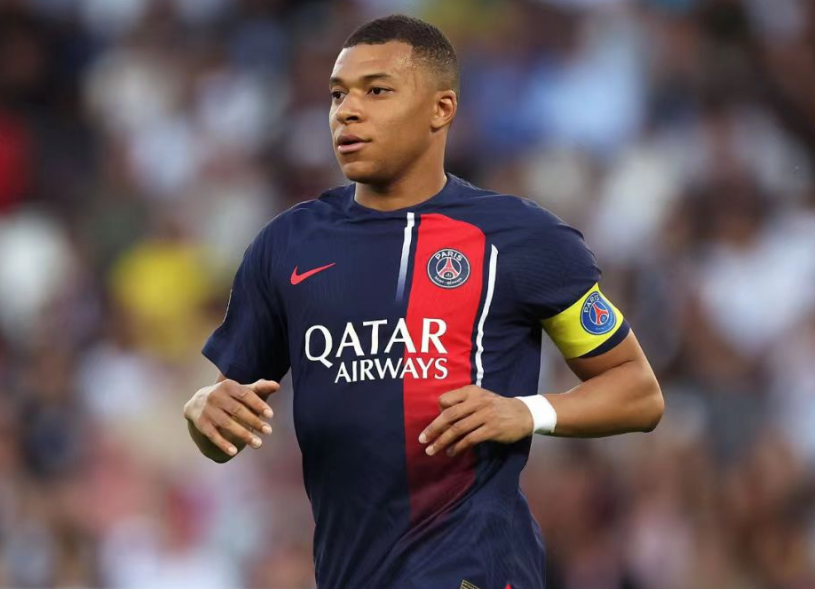 Inden kontrakten udløber, er Mbappe klar til, at holdet nægter at lade ham spille i den nye sæson