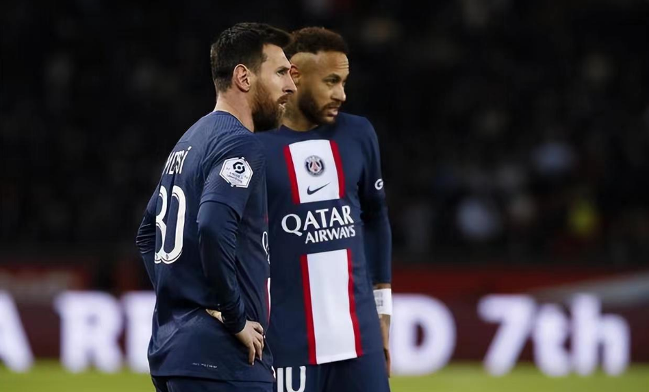 Messi vender tilbage og scorer, da Paris slår Angers 2-0